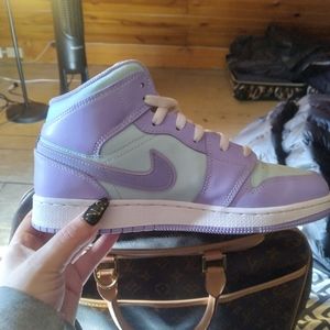 Purple/Turquoise Air Jordan 1s 7y
